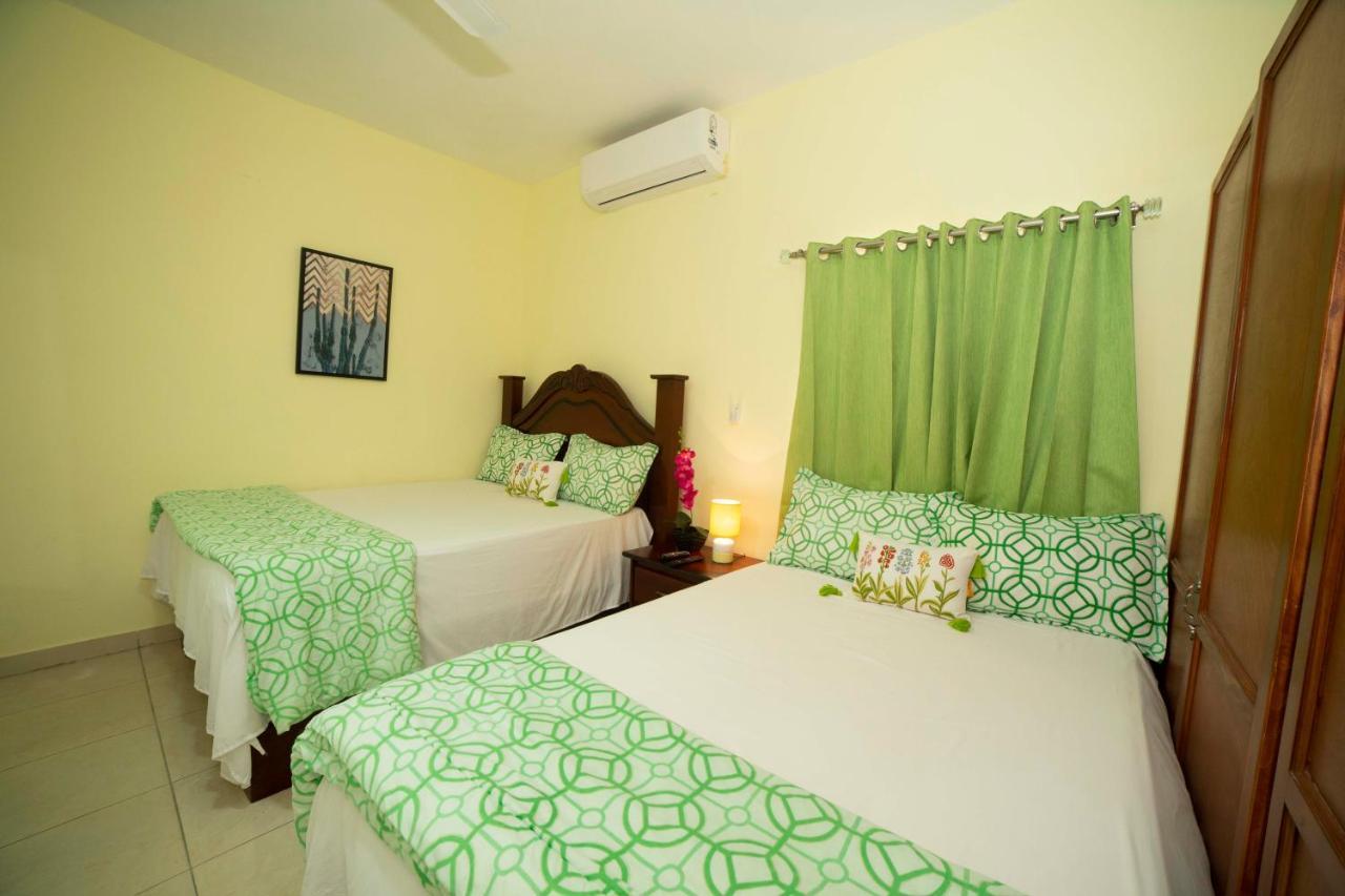 Hotel Enrique I Gazcue, Bed And Breakfast Santo Domingo Exteriér fotografie